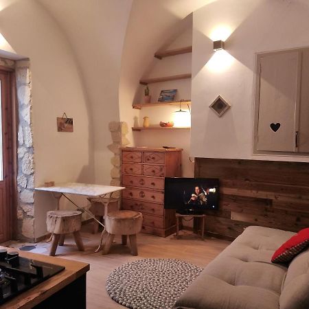 Joli Petit Appartement Montagne#Ski#Lac#Netflix# Seyne Exterior foto